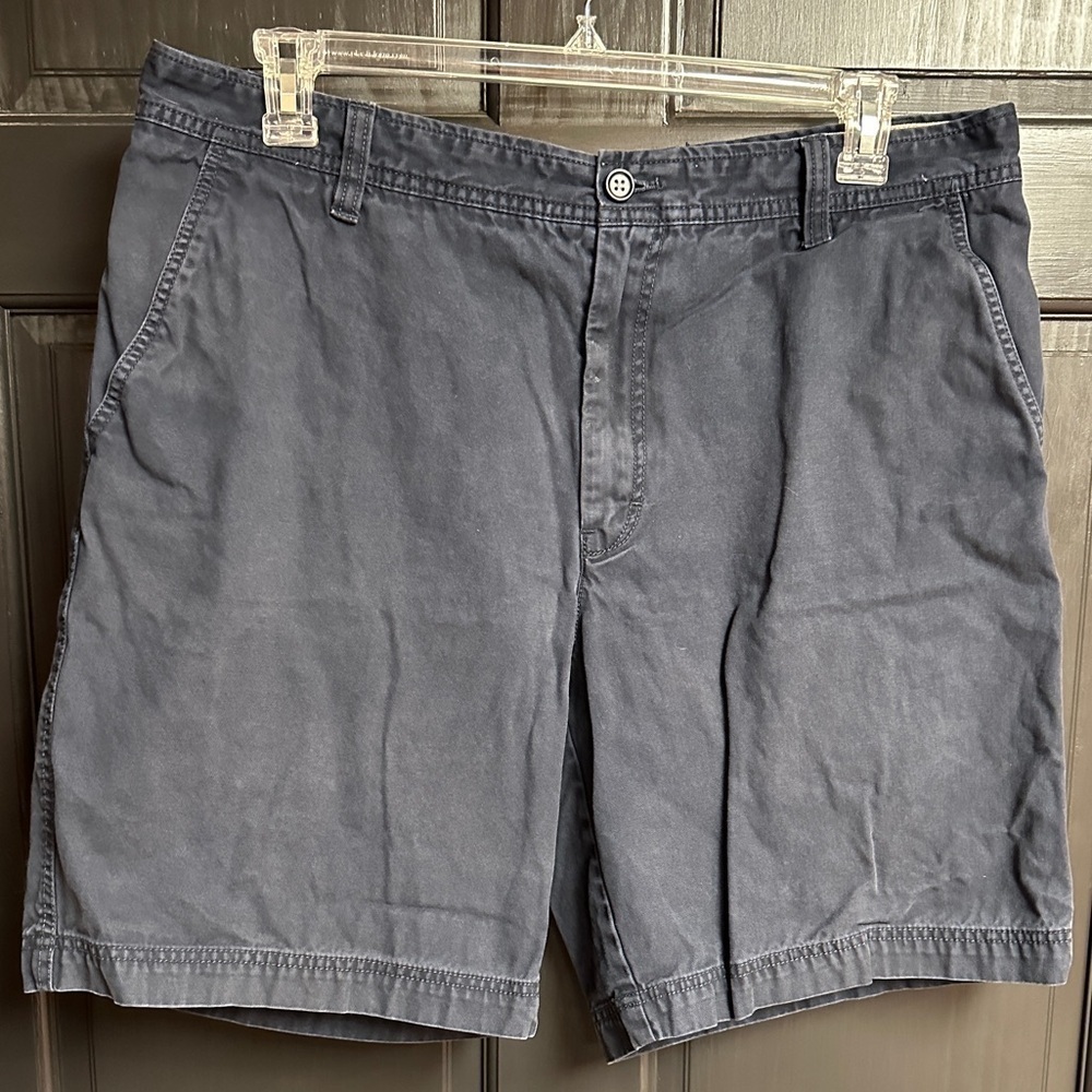 Men’s Izod Saltwater Chino Shorts Navy Blue Size 38